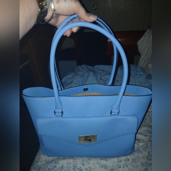 Authentic Kate Spade purse - Picture 2 of 5